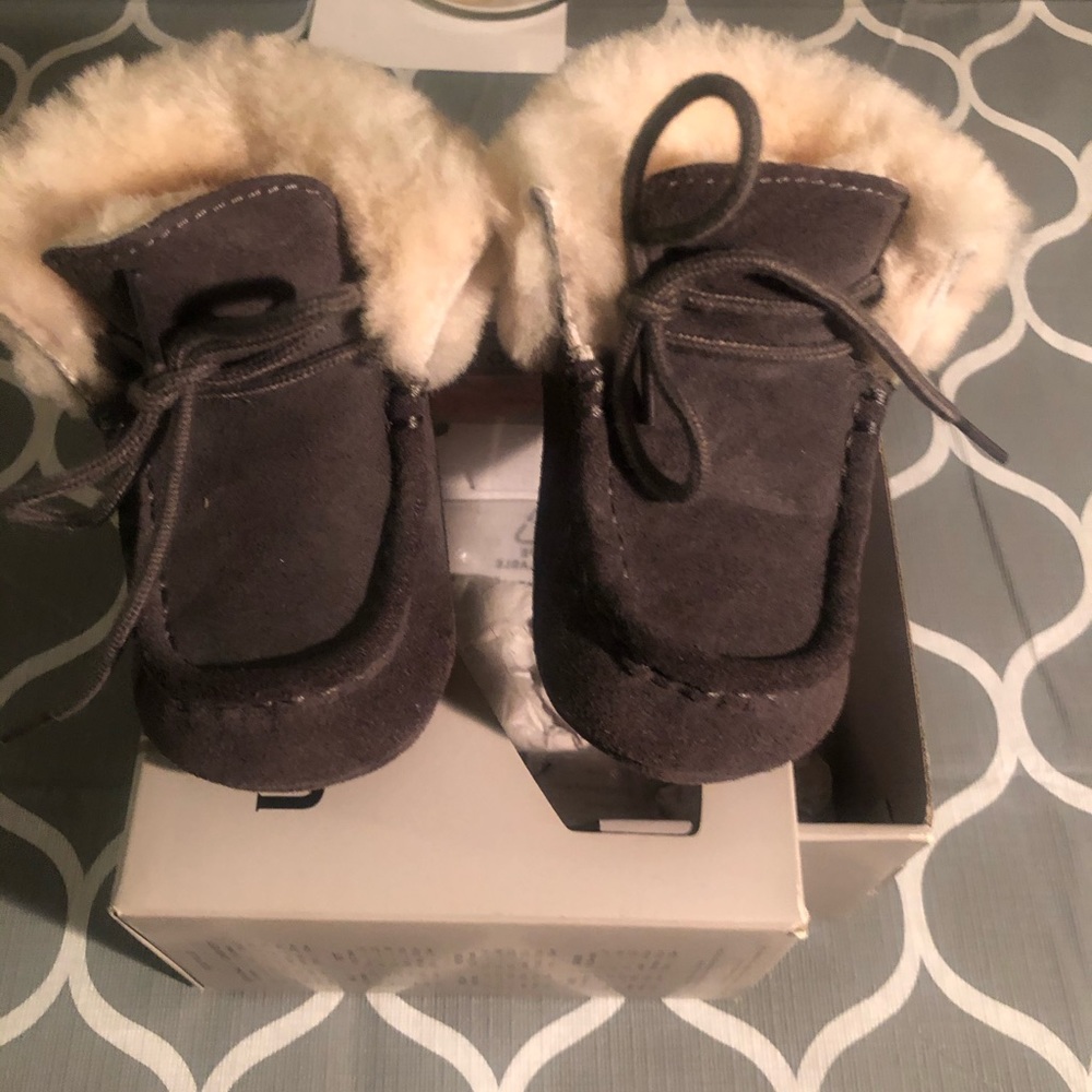 Ugg baby booties